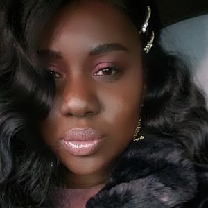 Meet your Posher, Rhondeisha